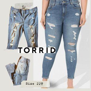 Bombshell Skinny Premium Stretch High-Rise Destructed Jean, Size 22T